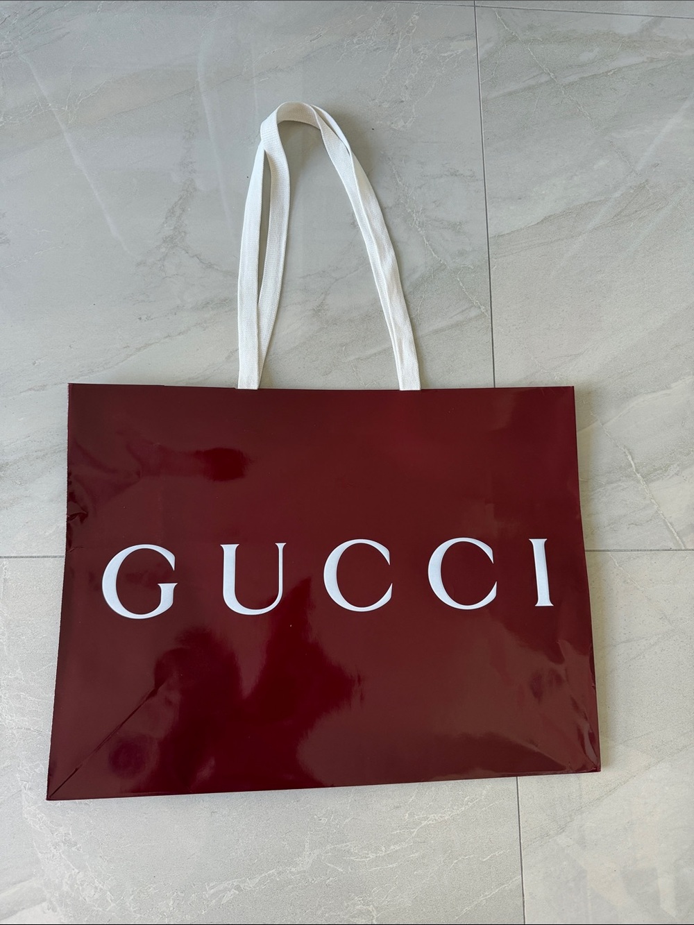 Gucci Deep Burgundy Gloss Logo gift bag with White Handles